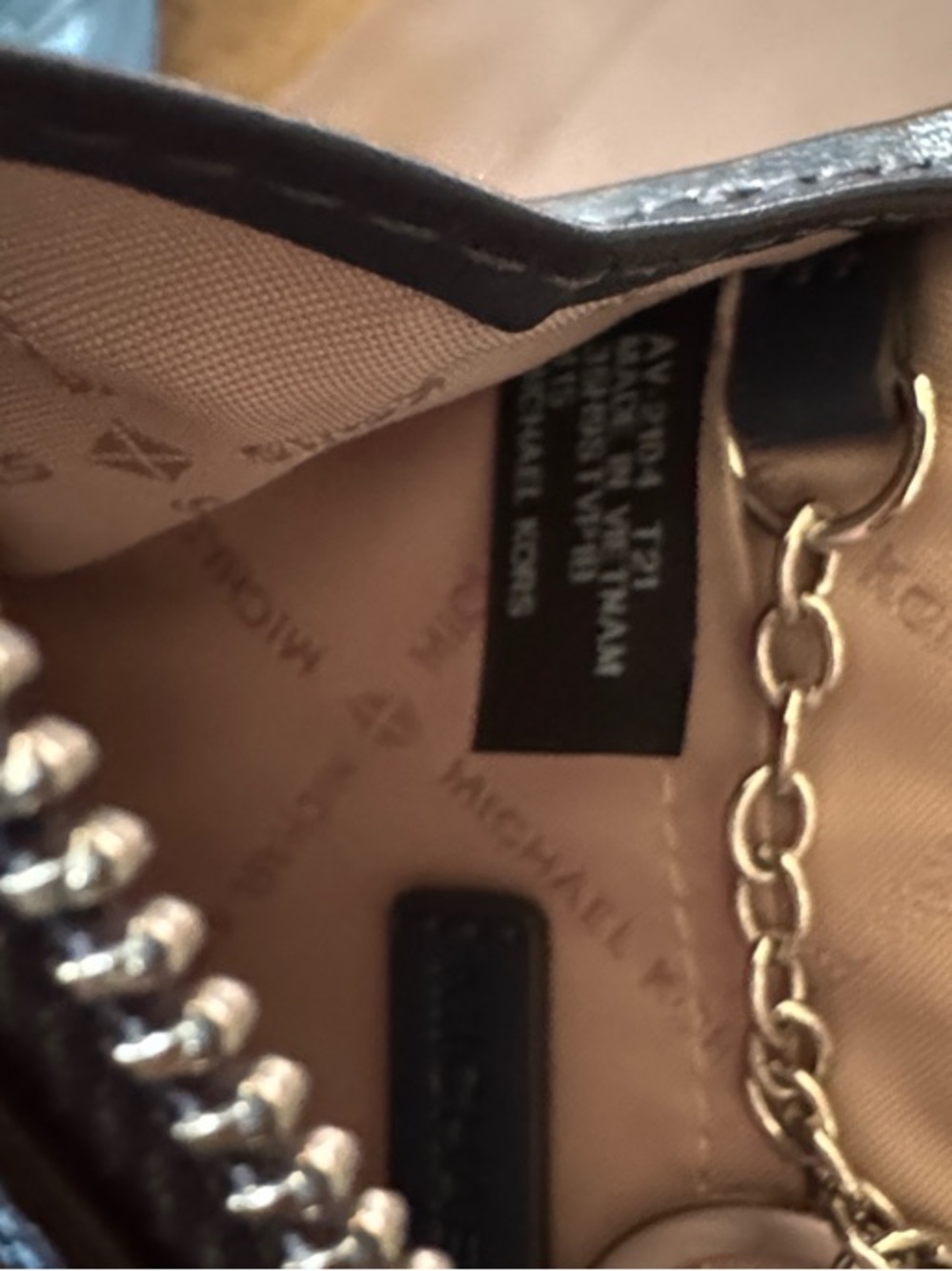 Michael Kors Denim Blue Zip Card Pouch with Gold Logo - Picture 4 of 4